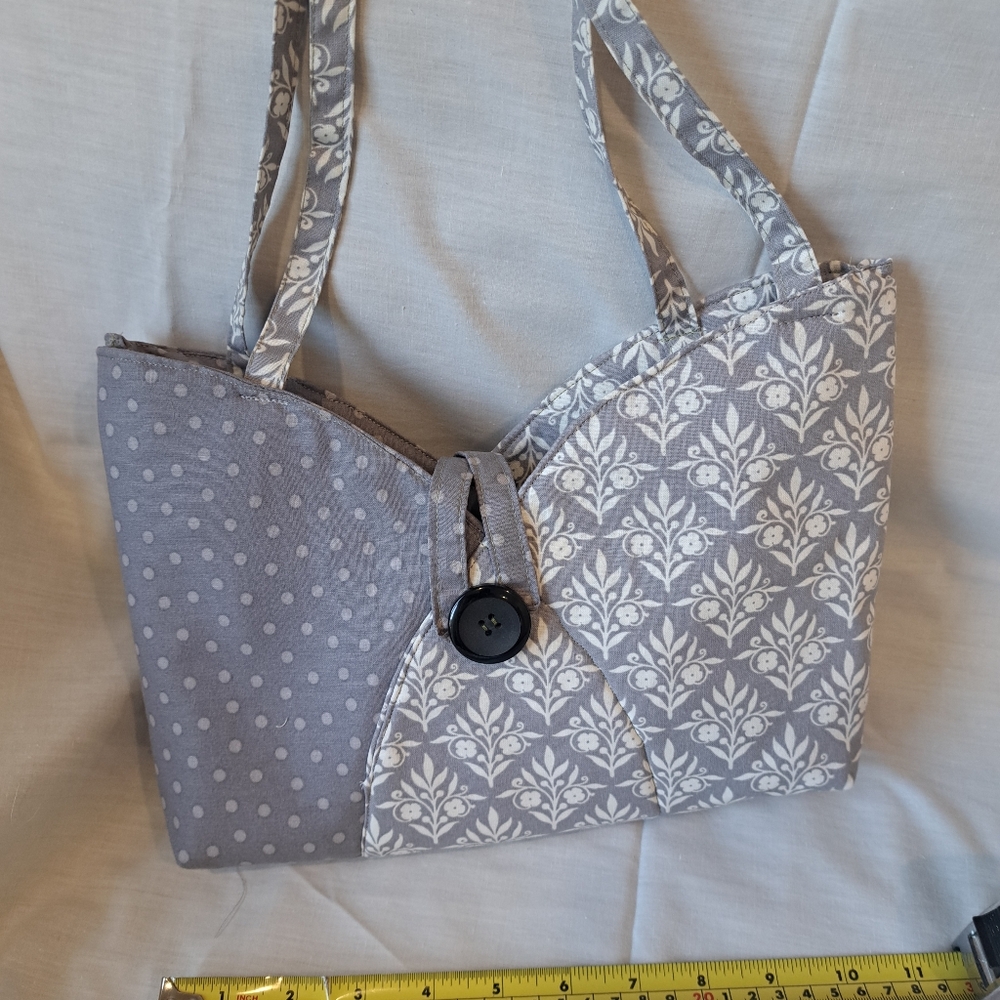 Handcrafted Purse - Picture 4 of 4